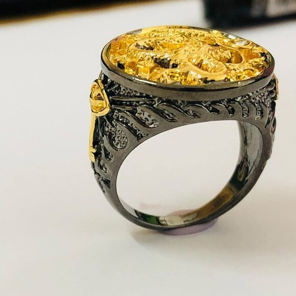 Men's Gold "The Rising Dragon" Capitan Collection Ring - Picture 5 of 9